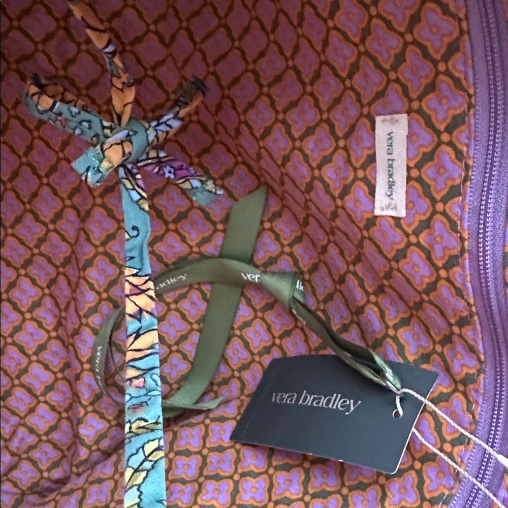 VERA BRADLEY Hathaway Tote 50299-20256 Gemstone Paisley-brand new, never used. - Picture 13 of 14